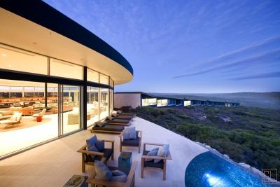 Southern Ocean Lodge - Photo 4
