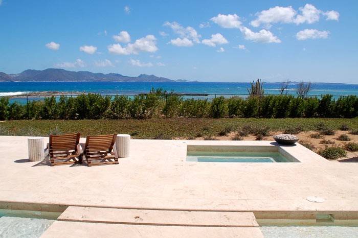 加勒比安圭拉克里特海洋别墅躺椅