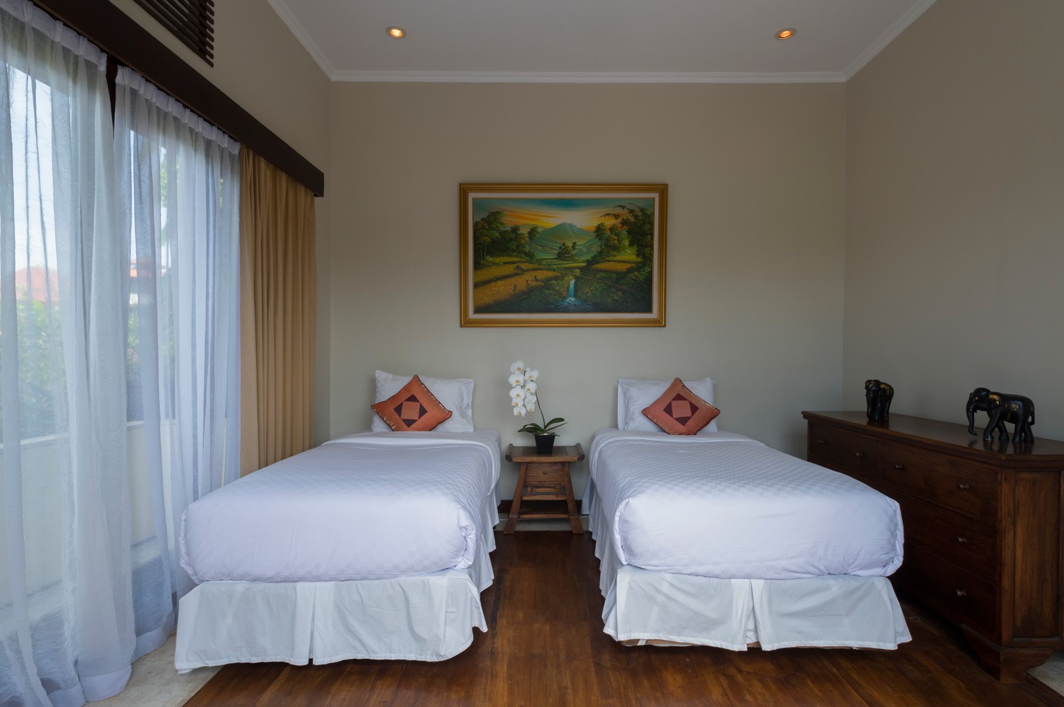 印尼巴厘岛卡丽玛雅1号别墅标准卧室