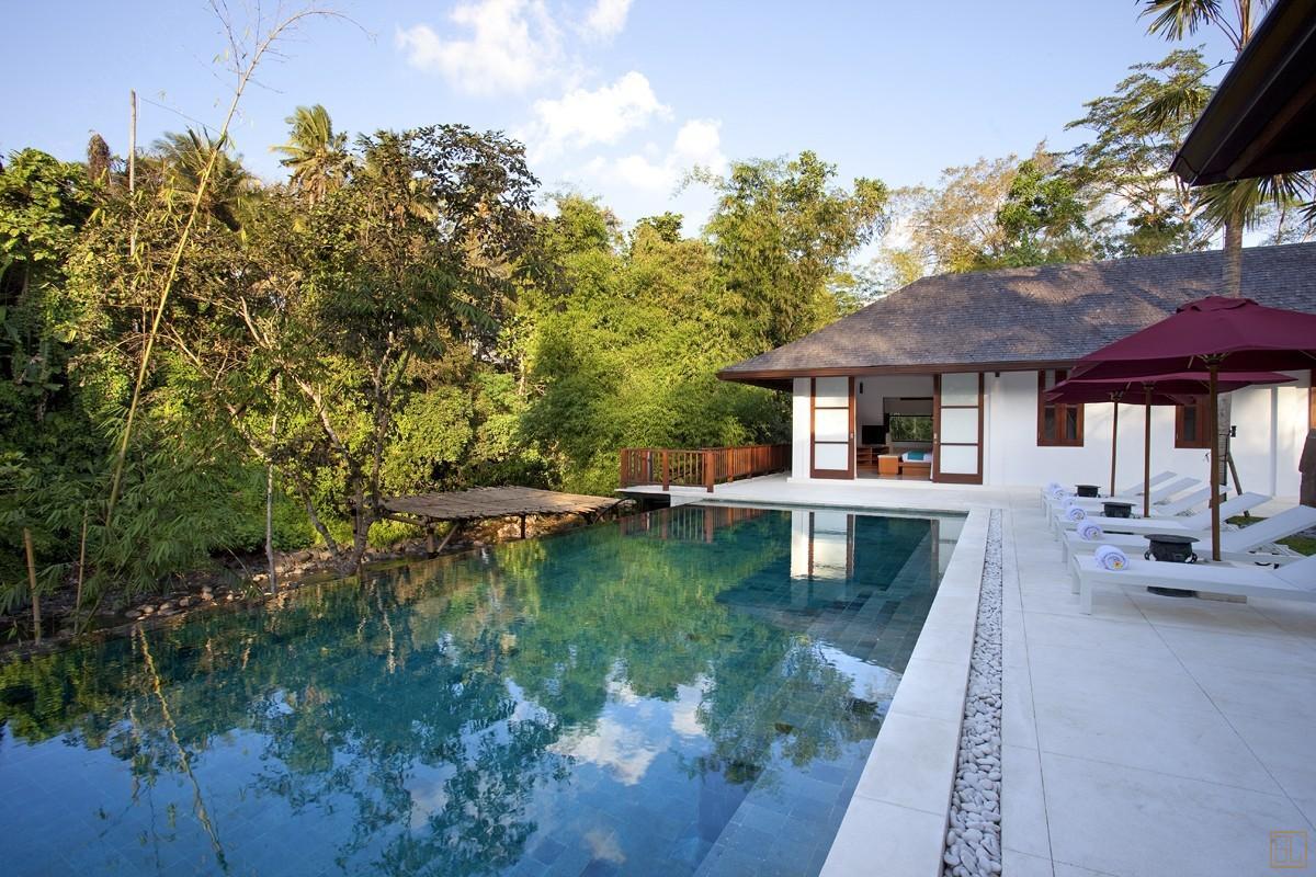 印尼巴厘岛阿塔卡雅别墅泳池