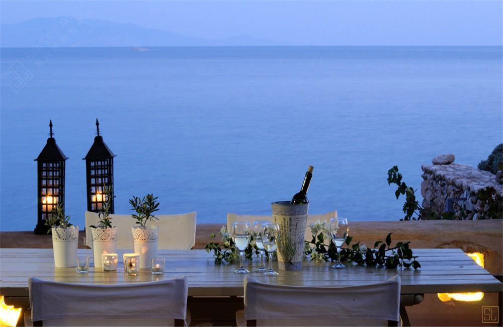 希腊帕罗斯岛斯特芬2号别墅餐桌