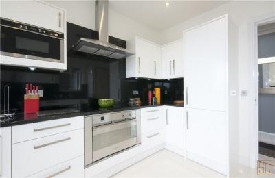 Fountain House Penthouse - Photo 4