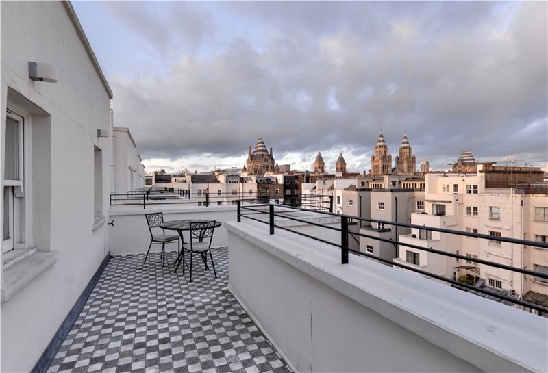130 Queen's Gate Penthouse - Photo 24