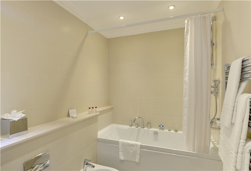 130 Queen's Gate Penthouse - Photo 20