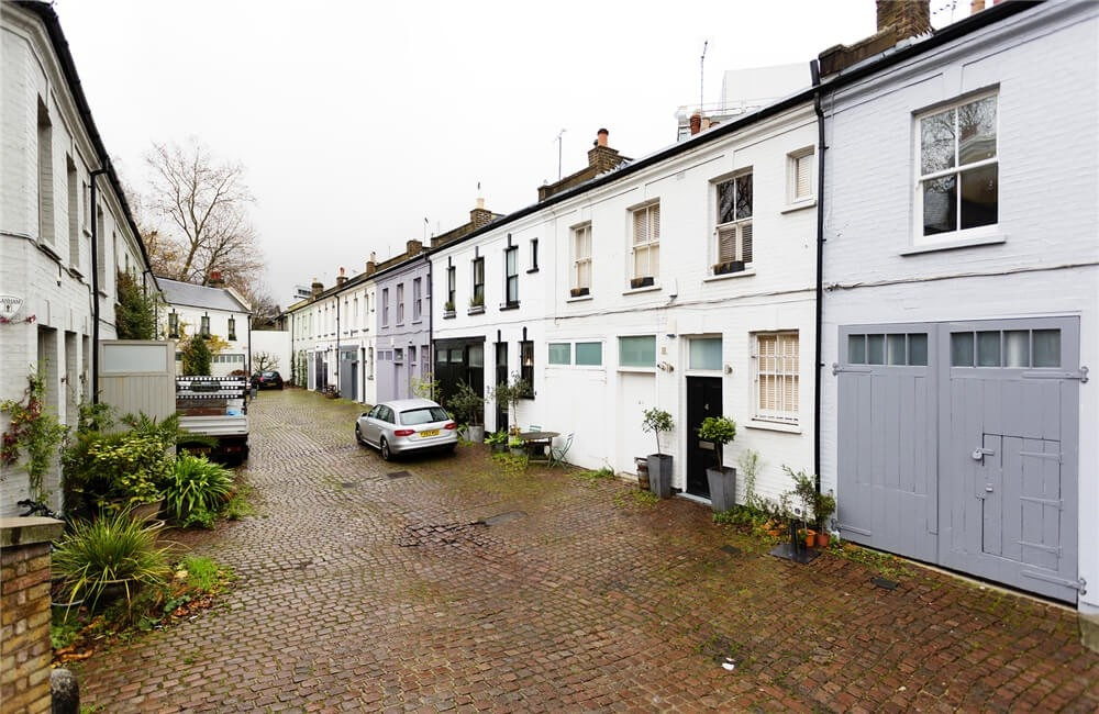 The Writer’s Mews - Photo 20