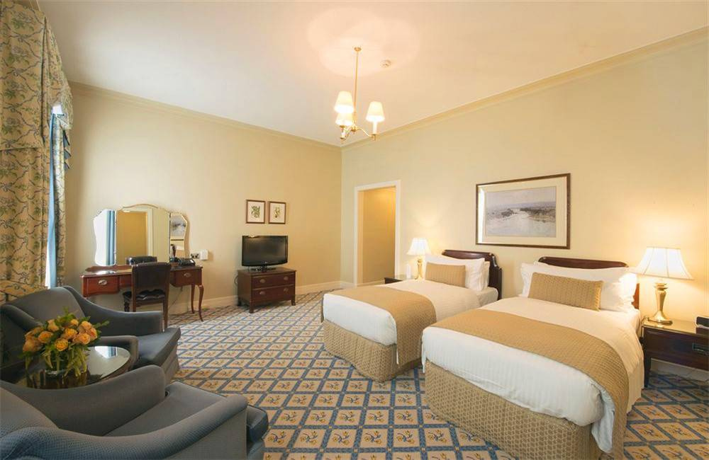 The Hotel Windsor - Photo 4