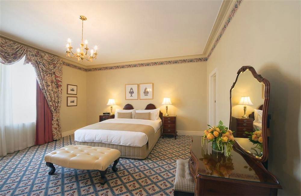 The Hotel Windsor - Photo 8