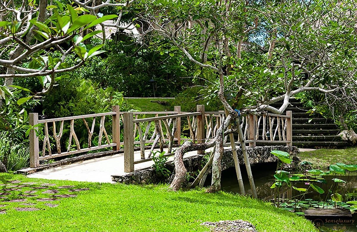 巴厘岛瓦露别墅花园