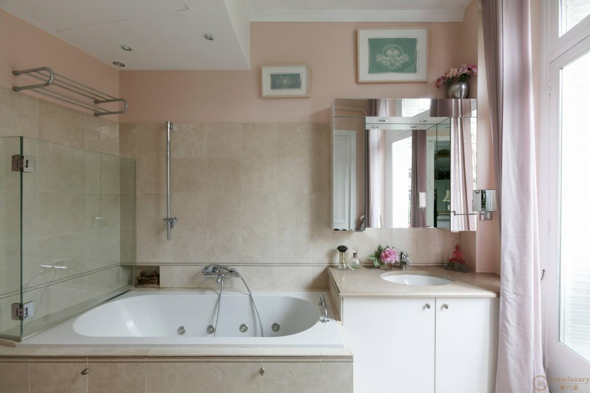 Rue de la Planche Apartment - Photo 8