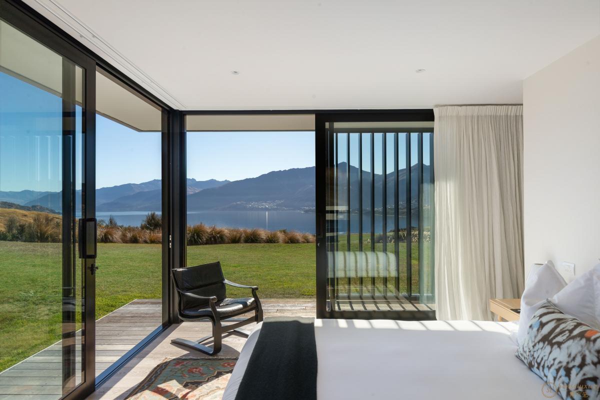 The Lake House - Photo 24