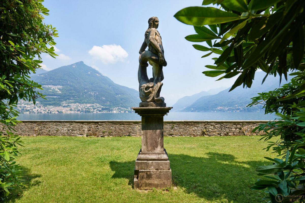 Villa Pliniana - Photo 24