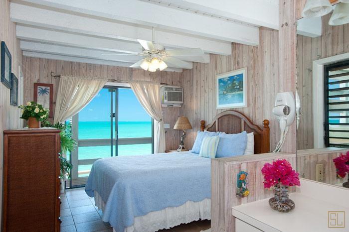 加勒比特克斯和凯科斯群岛日落之处海景卧室