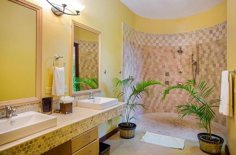 加勒比牙买加水畔悬崖别墅浴室
