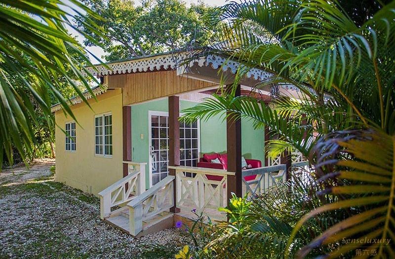 加勒比牙买加水畔悬崖别墅休息区