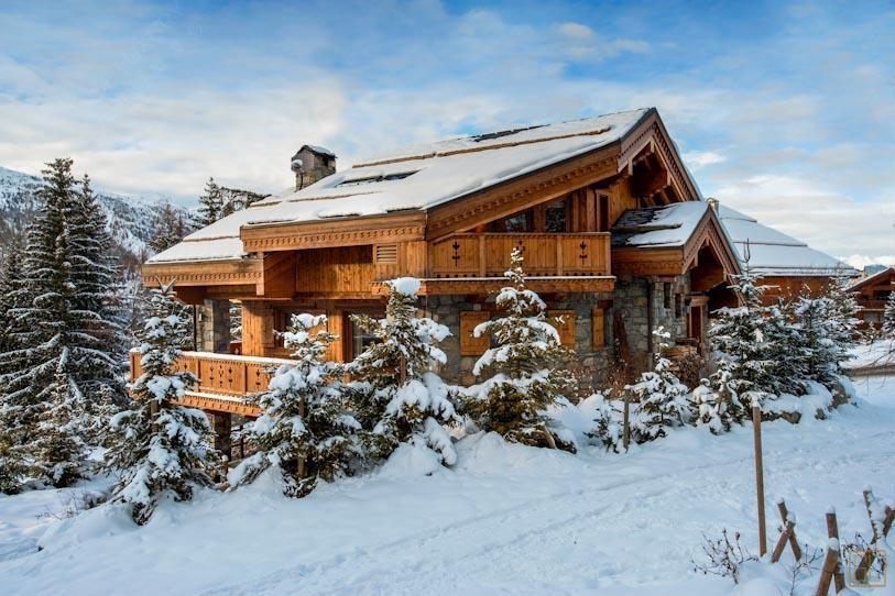 小熊雪屋