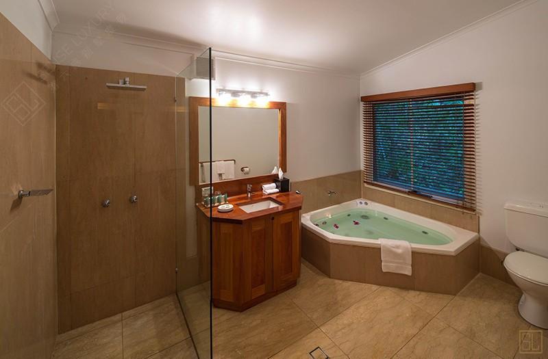 澳大利亚昆士兰州银橡树酒店浴室