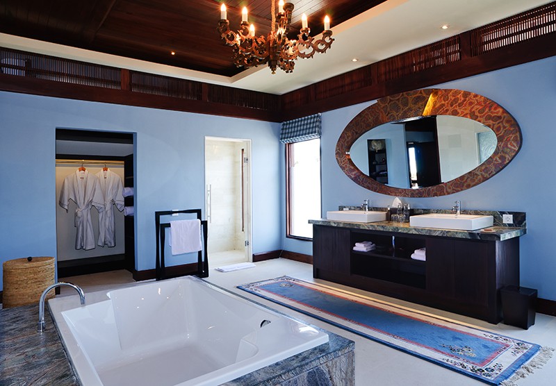 印尼巴厘岛快乐天堂别墅浴室