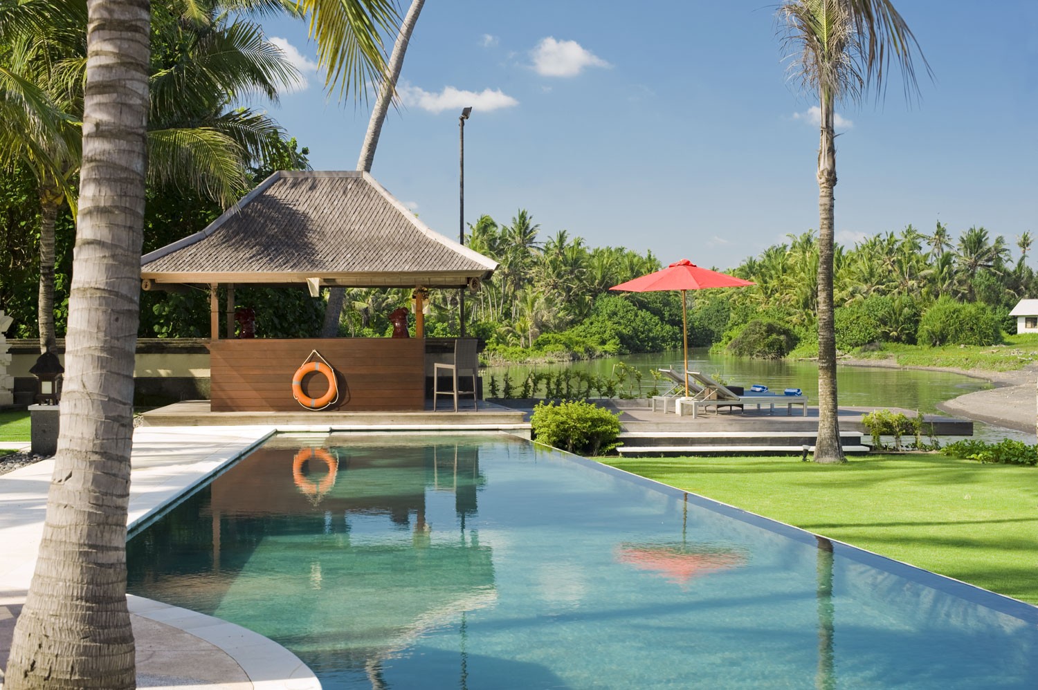 印尼巴厘岛普西帕普里别墅泳池