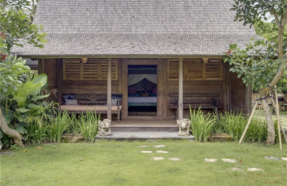 印尼巴厘岛汉萨别墅房门