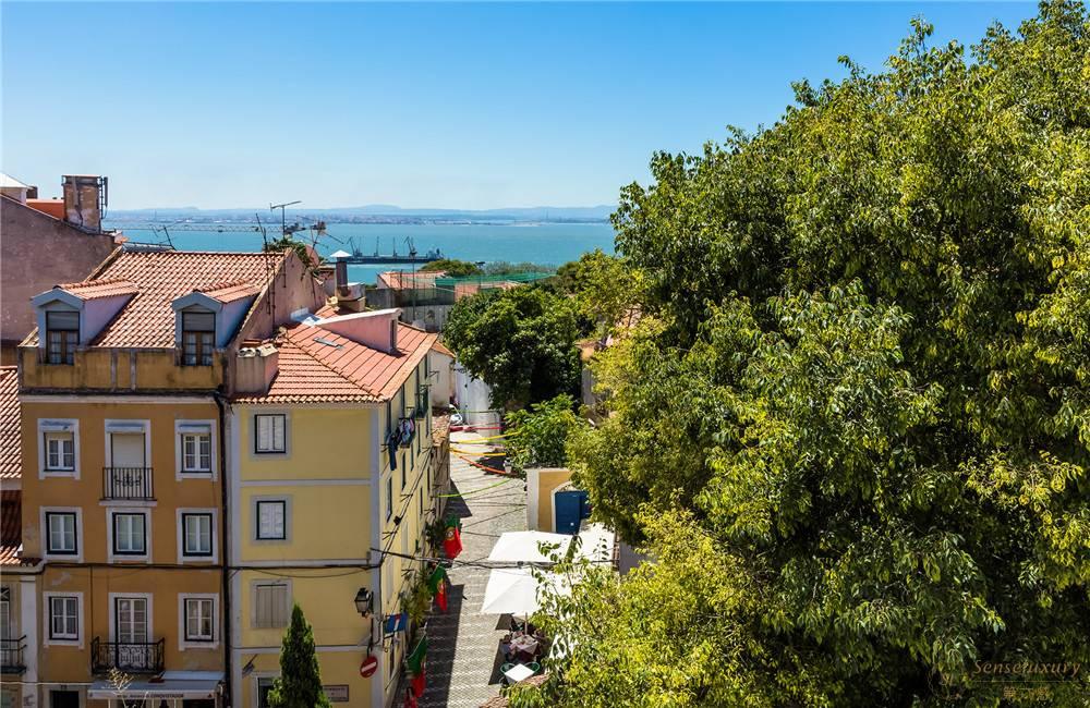 葡萄牙里斯本圣豪复式公寓室外景观