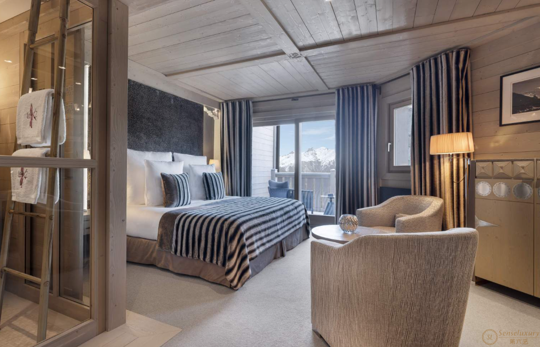 HOTEL LE K2 PALACE - Photo 2
